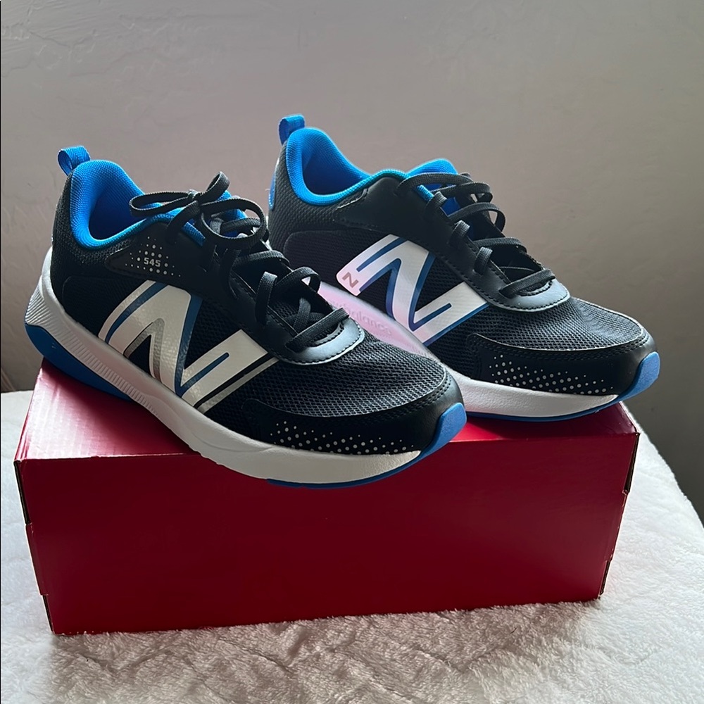 New Balance Dynasoft 545